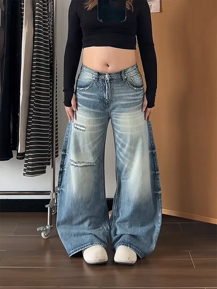 Retro Large Size Denim Jeans Women's Casual Wide Leg Pants High Waist Tear Wear Resistant Comfortable Fit for Autumn Winter
Retro Large Size Denim Jeans Women's Casual Wide Leg Pants High Waist Tear Wear Resistant Comfortable Fit for Autumn Winter