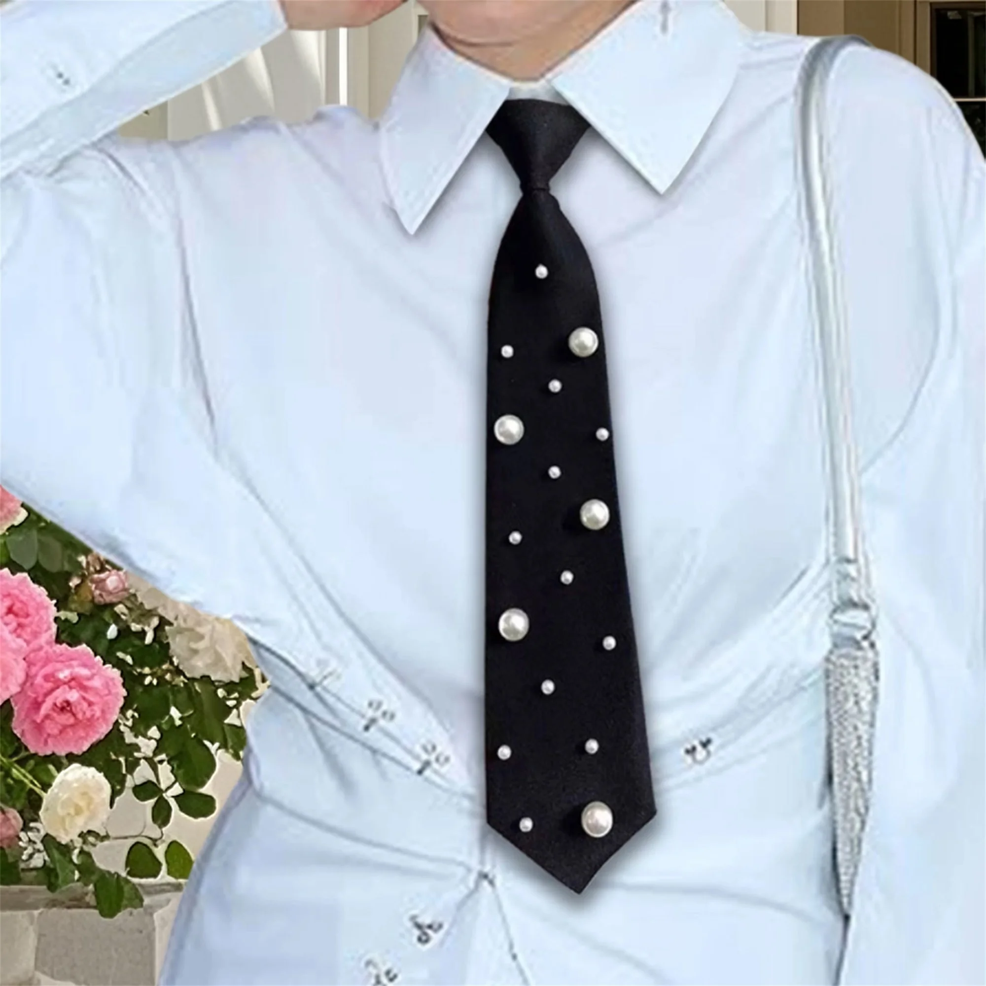 Элегантное женское ожерелье с галстуком-бабочкой из белого жемчуга, модный аксессуар для вечеринок и повседневной носки, предварительно завязанная эффектная деталь
Элегантное женское ожерелье с галстуком-бабочкой из белого жемчуга, модный аксессуар для вечеринок и повседневной носки, предварительно завязанная эффектная деталь