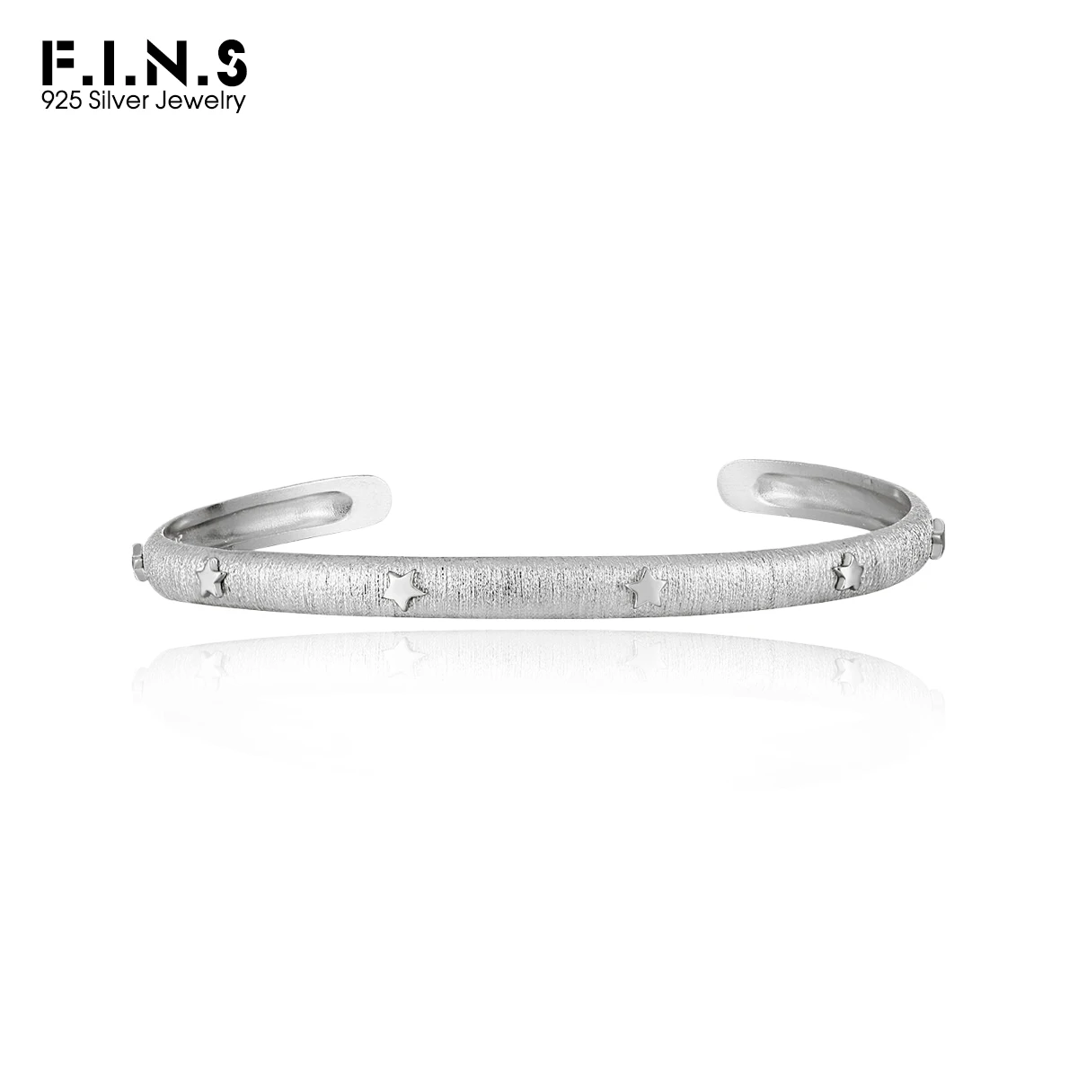F.I.N.S минималистичные оригинальные браслеты из стерлингового серебра S925 с матовой матовой звездой для женщин, шикарные пентаграммы с открытой манжетой на запястье, изысканные драгоценности
F.I.N.S минималистичные оригинальные браслеты из стерлингового серебра S925 с матовой матовой звездой для женщин, шикарные пентаграммы с открытой манжетой на запястье, изысканные драгоценности