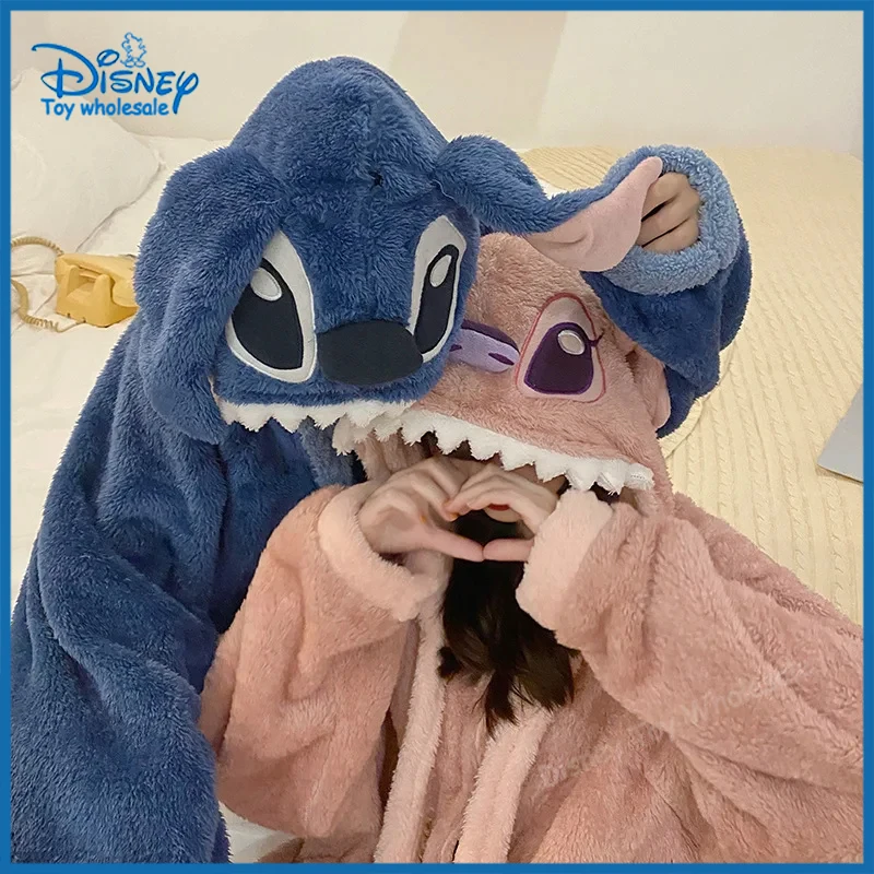 Winter Cute Stitch Couples Nightgown Men And Women Funny Cartoon Sleeping Bag Hooded Nightgown Coral Velvet Warm Homewear Soft
Winter Cute Stitch Couples Nightgown Men And Women Funny Cartoon Sleeping Bag Hooded Nightgown Coral Velvet Warm Homewear Soft
