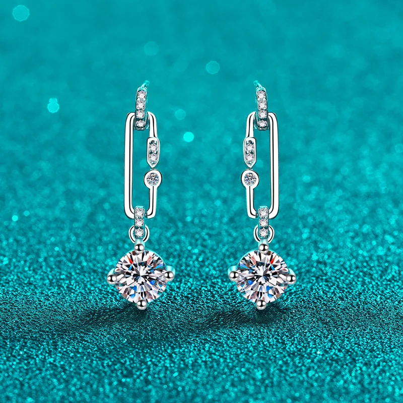 Luxury Platinum PT950 1-2 Carat Moissanite Paper Clip Tassel Drop Earrings for Women Senior Sense of Temperament Wedding Jewelry
Luxury Platinum PT950 1-2 Carat Moissanite Paper Clip Tassel Drop Earrings for Women Senior Sense of Temperament Wedding Jewelry