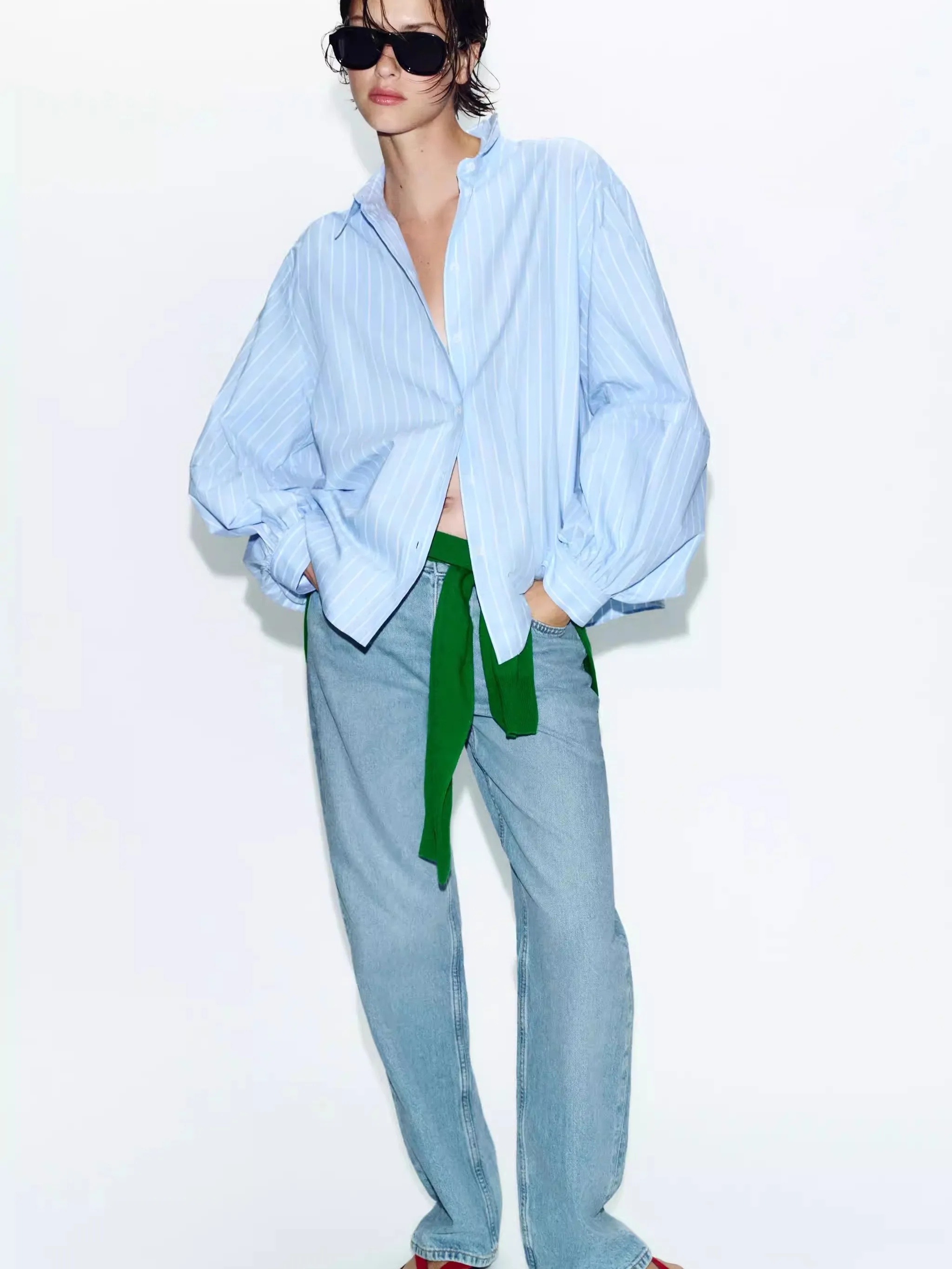 Spring New Arrival Women's Casual Bubble Sleeve Shirt Turn-down Collar Striped Long Sleeve Shirt Versatile for Young Women 25-35
Spring New Arrival Women's Casual Bubble Sleeve Shirt Turn-down Collar Striped Long Sleeve Shirt Versatile for Young Women 25-35