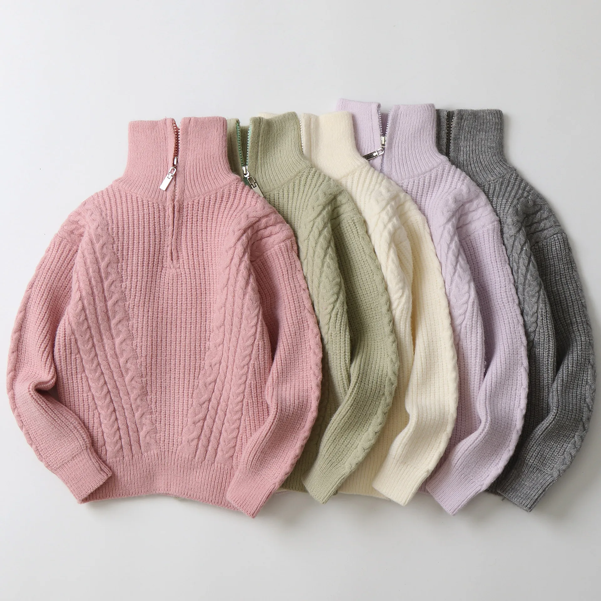 Girls sweater stand-up collar cashmere children sweater in autumn and winter 2024 new style
Girls sweater stand-up collar cashmere children sweater in autumn and winter 2024 new style