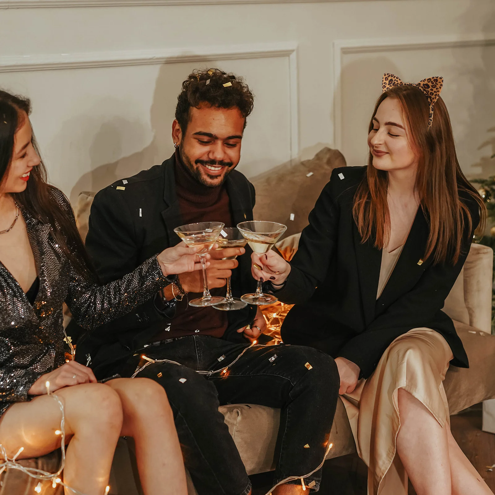 4Pcs Animal Ear Headbands for Women Girls Leopard Print Cloth Hair Hoop Party Cosplay Wear Lightweight Comfortable Lovely
4Pcs Animal Ear Headbands for Women Girls Leopard Print Cloth Hair Hoop Party Cosplay Wear Lightweight Comfortable Lovely