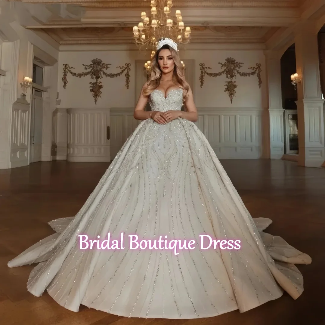 Exquisite Illusion Long Sleeve Wedding Dress Sparkly Beads Crystal Bridal Gown Customized Charming Ball Gowns Dresses For Bride
Exquisite Illusion Long Sleeve Wedding Dress Sparkly Beads Crystal Bridal Gown Customized Charming Ball Gowns Dresses For Bride