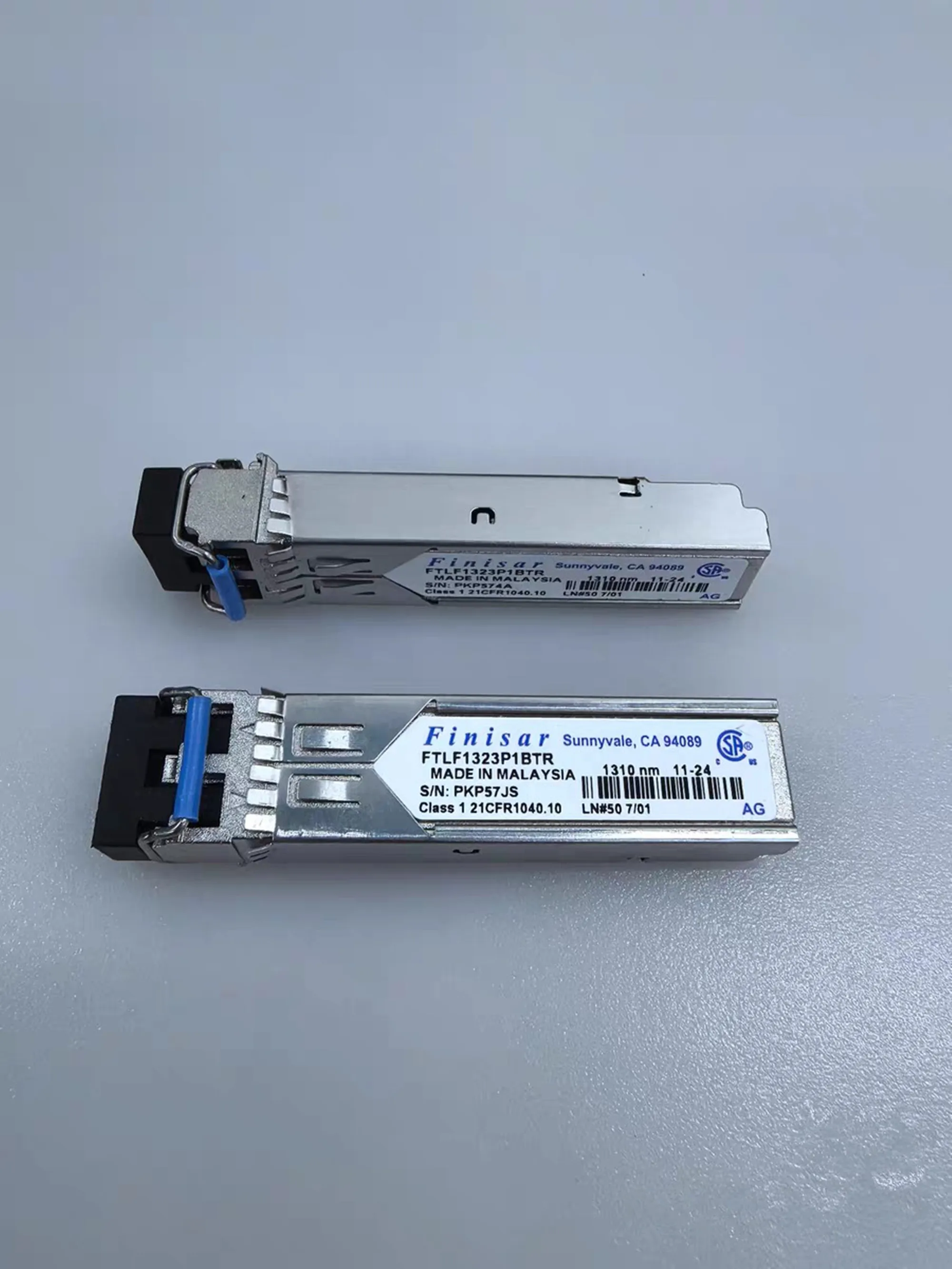 1PCS Original FINISAR 155M SFP FTLF1323P1BTR 1310NM 15KM DDM SM SFP LC 100M Fiber Optical
1PCS Original FINISAR 155M SFP FTLF1323P1BTR 1310NM 15KM DDM SM SFP LC 100M Fiber Optical