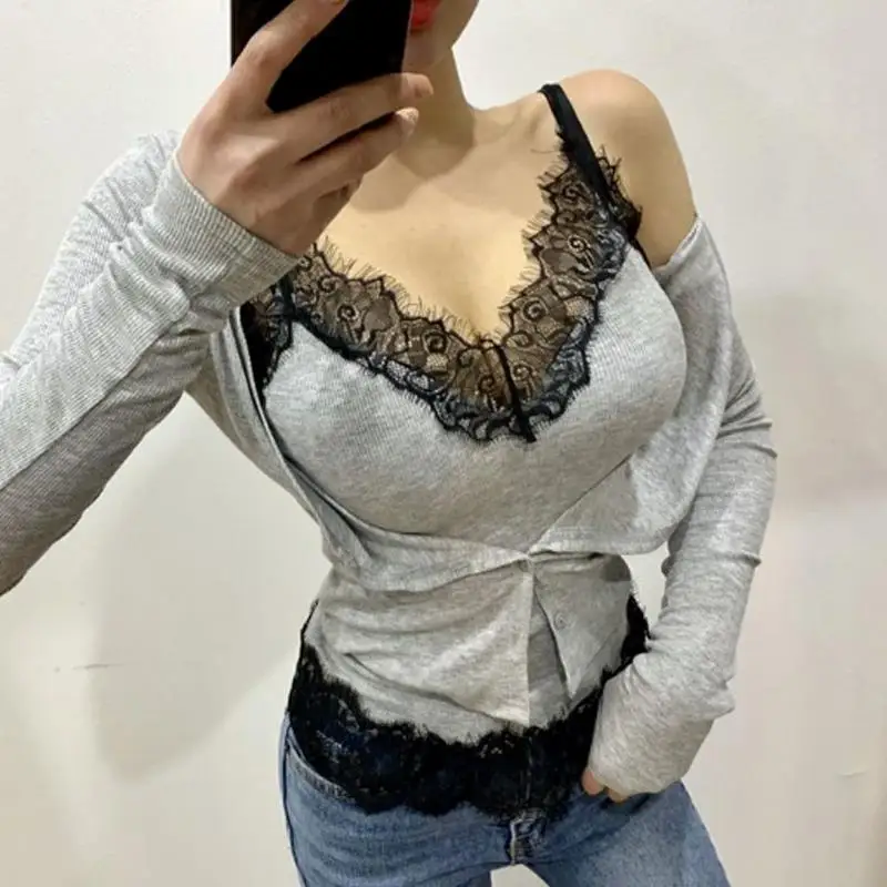 Skin-friendly Sexy Lace Camisole Tank Open Cardigan Two-piece Set Versatile Breast-enhancing Cotton Blend Spring Fashion
Skin-friendly Sexy Lace Camisole Tank Open Cardigan Two-piece Set Versatile Breast-enhancing Cotton Blend Spring Fashion