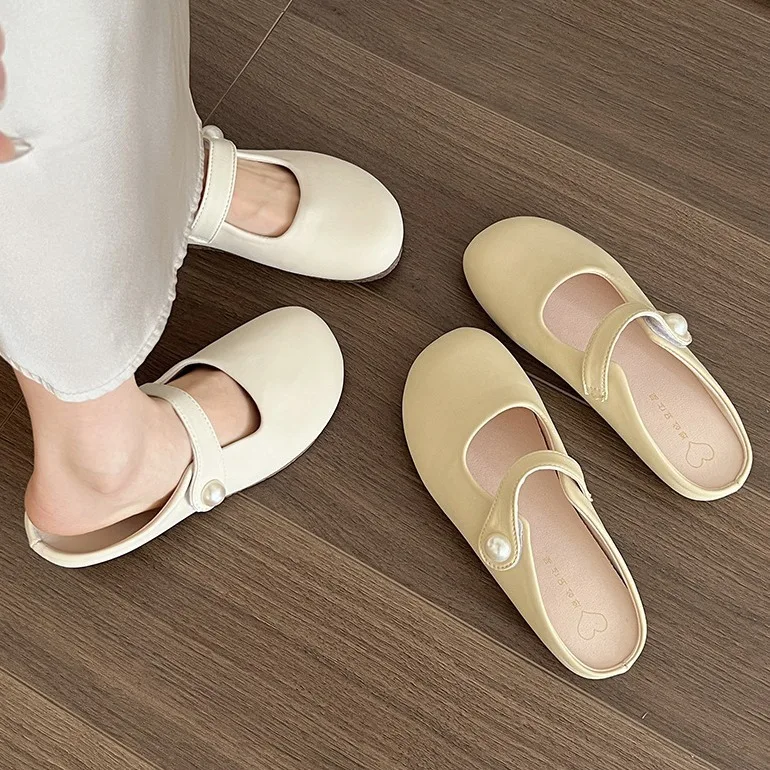 Белые с юбкой, тапочки с сумкой на плоской подошве для женской летней одежды. Новые легкие сандалии Мэри Джейн 2024.
Белые с юбкой, тапочки с сумкой на плоской подошве для женской летней одежды. Новые легкие сандалии Мэри Джейн 2024.