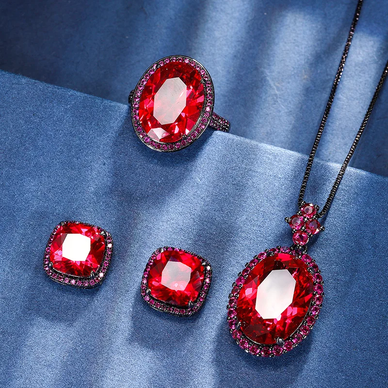 New Style Bead Copper Base Plated with Genuine Red Corundum Black Personality Set13*18-12*16
New Style Bead Copper Base Plated with Genuine Red Corundum Black Personality Set13*18-12*16