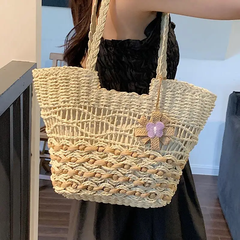 Ladies Commuter Countryside Style Straw Weaving Bag Summer Beach Vacation Large Capacity Fashionable Versatile Handbag
Ladies Commuter Countryside Style Straw Weaving Bag Summer Beach Vacation Large Capacity Fashionable Versatile Handbag