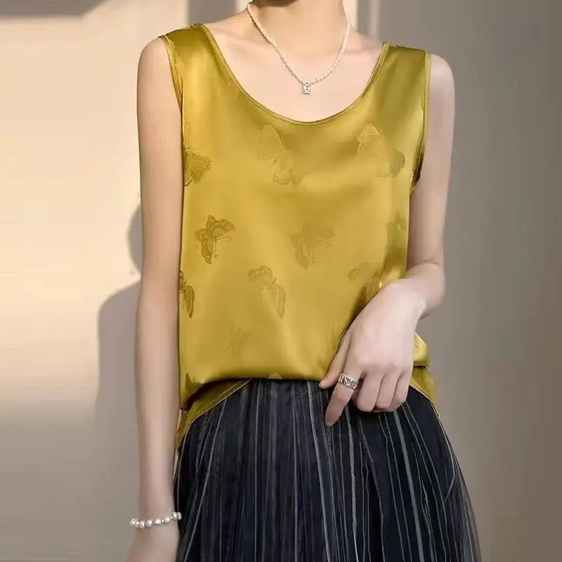 Women Summer V-neck Sleeveless Loose Satin Solid Color Camisole Clothes Casual Elegant Simplicity All-match Trend Top A273
Women Summer V-neck Sleeveless Loose Satin Solid Color Camisole Clothes Casual Elegant Simplicity All-match Trend Top A273