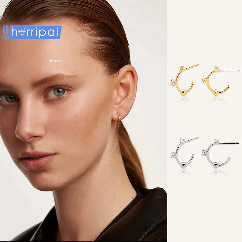 1Pair S925 Silver New Zircon Stud Semi-open Light Luxury Earrings Exquisite and Personalized Jewelry Gift for Women
1Pair S925 Silver New Zircon Stud Semi-open Light Luxury Earrings Exquisite and Personalized Jewelry Gift for Women