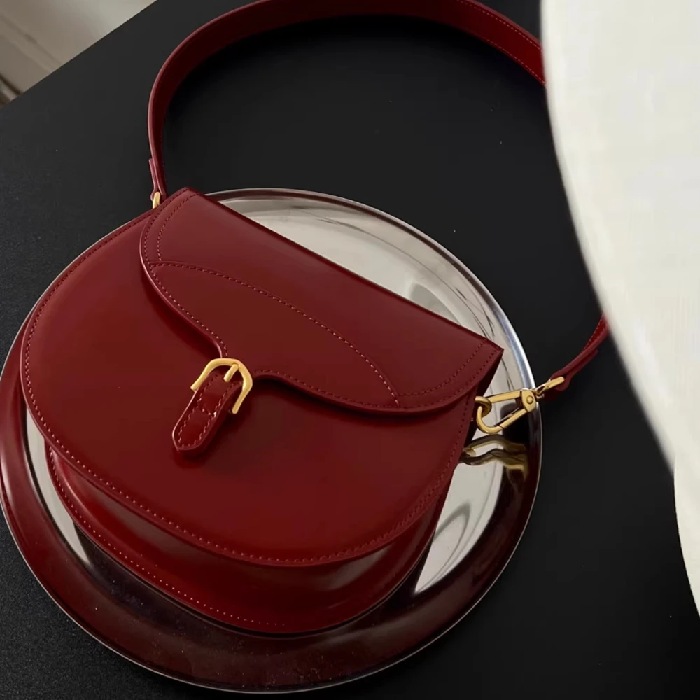 Fashion Simple Half-Moon Underarm Bag Small Genuine Leather Women Bag\Handbag Real Leather Lady Shoulder Crossbody Bag New
Fashion Simple Half-Moon Underarm Bag Small Genuine Leather Women Bag\Handbag Real Leather Lady Shoulder Crossbody Bag New