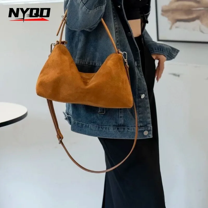 Head Layer Cowhide Gray Brown Tote Bag Luxury Designer Soft Matte Suede Leather Women Shoulder Handbag Female Crossbody Bag
Head Layer Cowhide Gray Brown Tote Bag Luxury Designer Soft Matte Suede Leather Women Shoulder Handbag Female Crossbody Bag