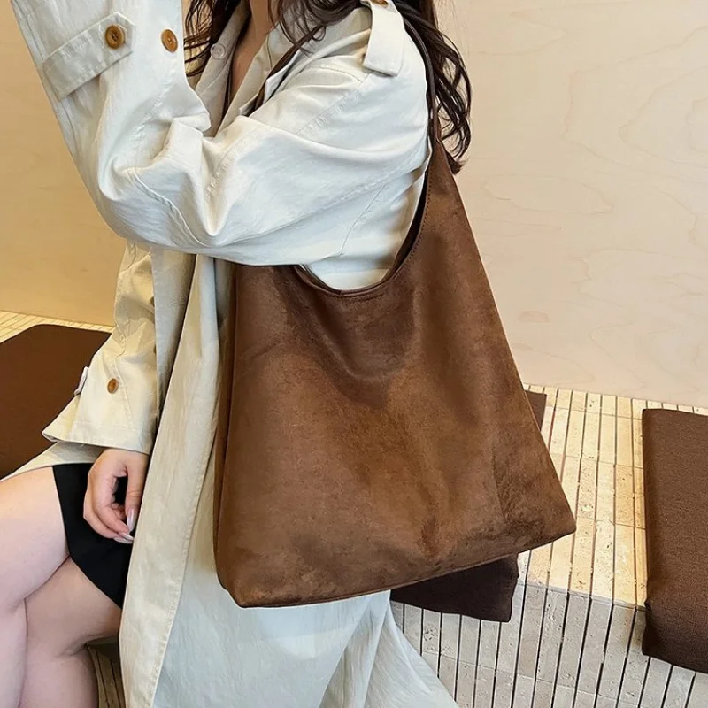 Designer Women's Luxury Messenger Bag Leather Crossbody Shoulder Handbags Elegant Ladies Fashion
Designer Women's Luxury Messenger Bag Leather Crossbody Shoulder Handbags Elegant Ladies Fashion