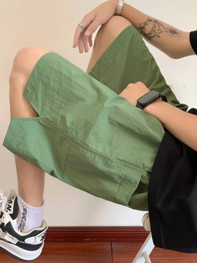 Мужские летние тонкие пляжные брюки из ледяного шелка, быстросохнущие, спортивные, свободные, прямые, повседневные, длиной до колена
Мужские летние тонкие пляжные брюки из ледяного шелка, быстросохнущие, спортивные, свободные, прямые, повседневные, длиной до колена