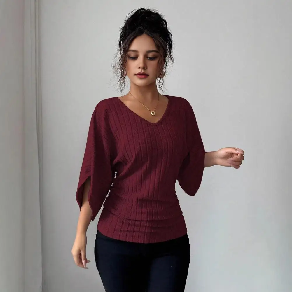 Women Tops Layered Knitwear V Neck Vertical Striped Texture Knitted Blouse Slim Fit Casual Tops Pure Color Pullover Tops Women
Women Tops Layered Knitwear V Neck Vertical Striped Texture Knitted Blouse Slim Fit Casual Tops Pure Color Pullover Tops Women