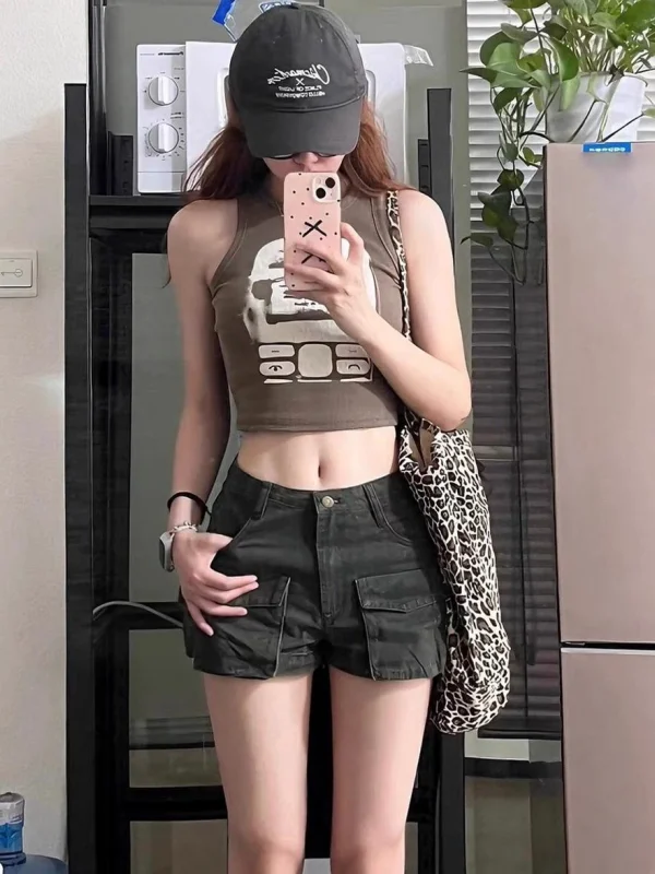 High Waist Loose Fit Denim Shorts Women's Summer New Style American Design Multi Pocket Workwear Jeans Pants Slimming Hot
High Waist Loose Fit Denim Shorts Women's Summer New Style American Design Multi Pocket Workwear Jeans Pants Slimming Hot