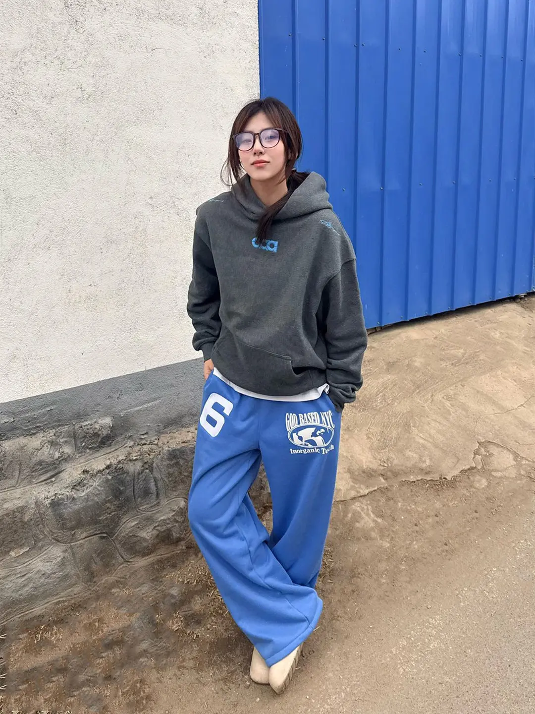 American Blue Letter Print Curved Knife Sweatpants Men's Spring Hiphop Heavy Leggings Loose Feeling Sports Pants Casual Trousers
American Blue Letter Print Curved Knife Sweatpants Men's Spring Hiphop Heavy Leggings Loose Feeling Sports Pants Casual Trousers