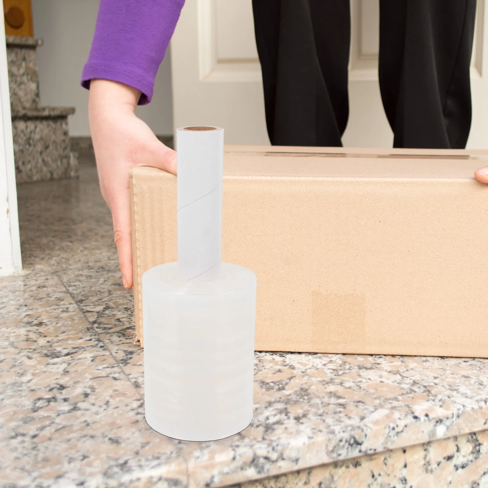 1 Roll Stretch Film for Moving Furniture Handheld Wrap Packagin Storage Waterproof Tear Resistant Smooth Dispensing Handle
1 Roll Stretch Film for Moving Furniture Handheld Wrap Packagin Storage Waterproof Tear Resistant Smooth Dispensing Handle