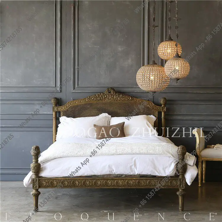 French antique solid wood carving flower bed retro old court double bed European villa 1.8 double bed silent furniture
French antique solid wood carving flower bed retro old court double bed European villa 1.8 double bed silent furniture