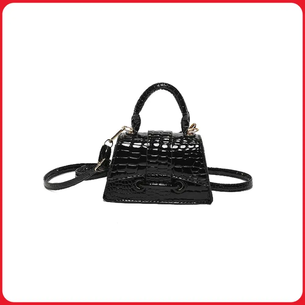 Women Small Crossbody Bag PU Leather Fashion Tote Handbag Adjustable Strap Casual Top Handle Bag Ladies Commute Bag
Women Small Crossbody Bag PU Leather Fashion Tote Handbag Adjustable Strap Casual Top Handle Bag Ladies Commute Bag