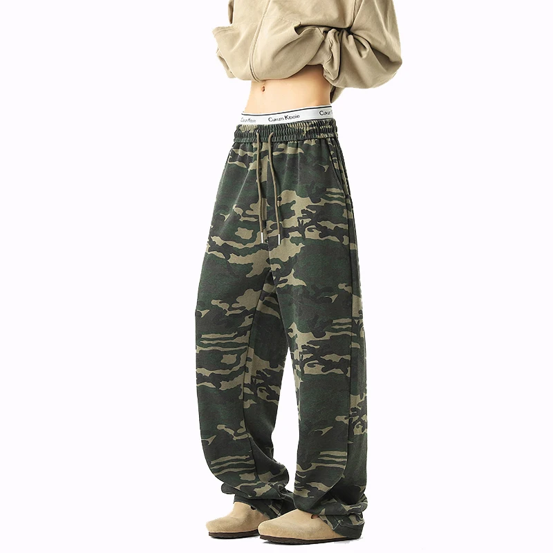 American Vintage Men Camouflage Cargo Pants Workwear Loose Men's Hiphop Casual Pants Autumn Streetwear Trousers 
American Vintage Men Camouflage Cargo Pants Workwear Loose Men's Hiphop Casual Pants Autumn Streetwear Trousers