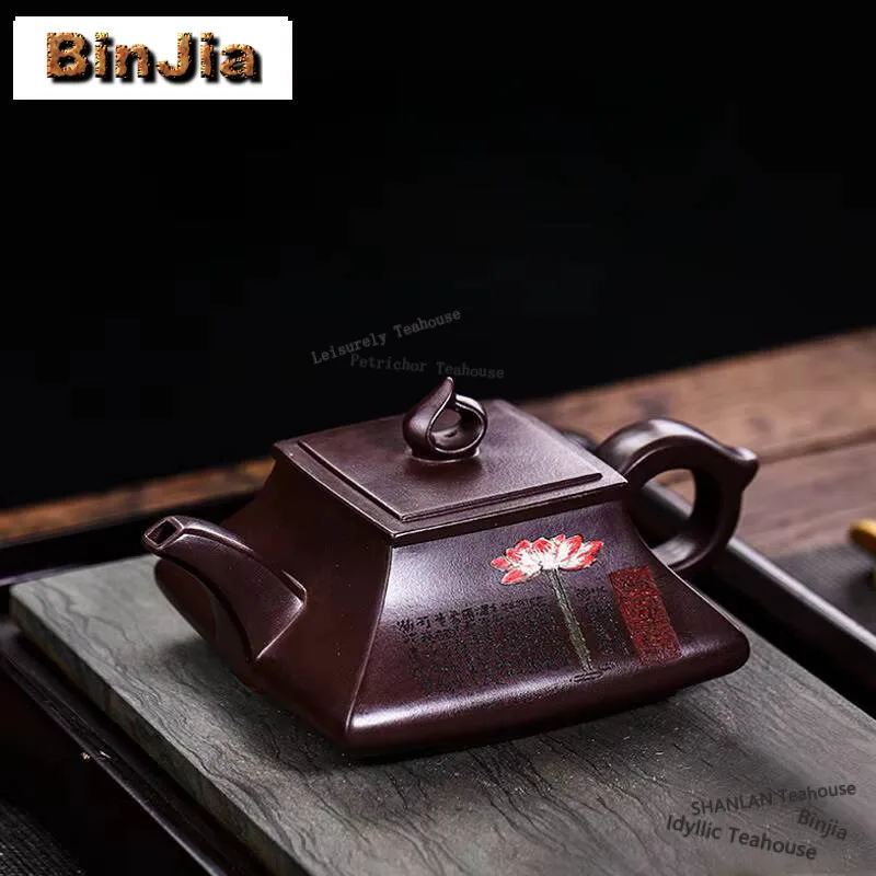 280 мл Эстетические чайники из фиолетовой глины Исин, квадратный горшок ручной работы с лотосом, необработанная руда, темно-каштановый грязевой чайник с ситечком, чайный сервиз Zisha
280 мл Эстетические чайники из фиолетовой глины Исин, квадратный горшок ручной работы с лотосом, необработанная руда, темно-каштановый грязевой чайник с ситечком, чайный сервиз Zisha
