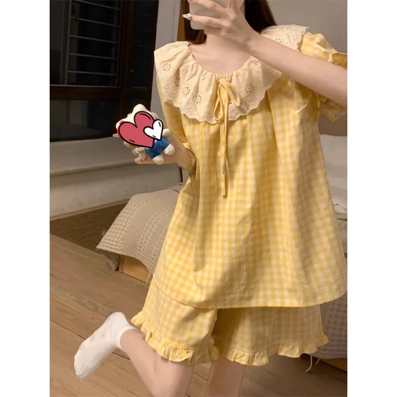 Women's Sweet Yellow Plaid Short Sleeved Pajama Set with Lace Collar Korean Casual 2 Piece Set Women's Pajamas Summer Sleepwear
Women's Sweet Yellow Plaid Short Sleeved Pajama Set with Lace Collar Korean Casual 2 Piece Set Women's Pajamas Summer Sleepwear