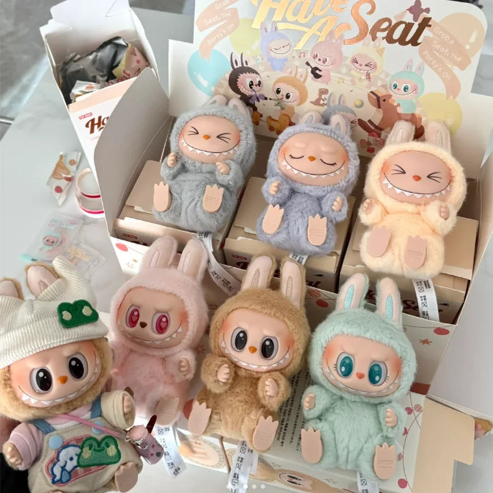 1:1 The Monsters Labubu Sit-Down Party Series Anime Figure inch Vinyl Face Doll Figure Model Bag Keychain Collection Decoration
1:1 The Monsters Labubu Sit-Down Party Series Anime Figure inch Vinyl Face Doll Figure Model Bag Keychain Collection Decoration