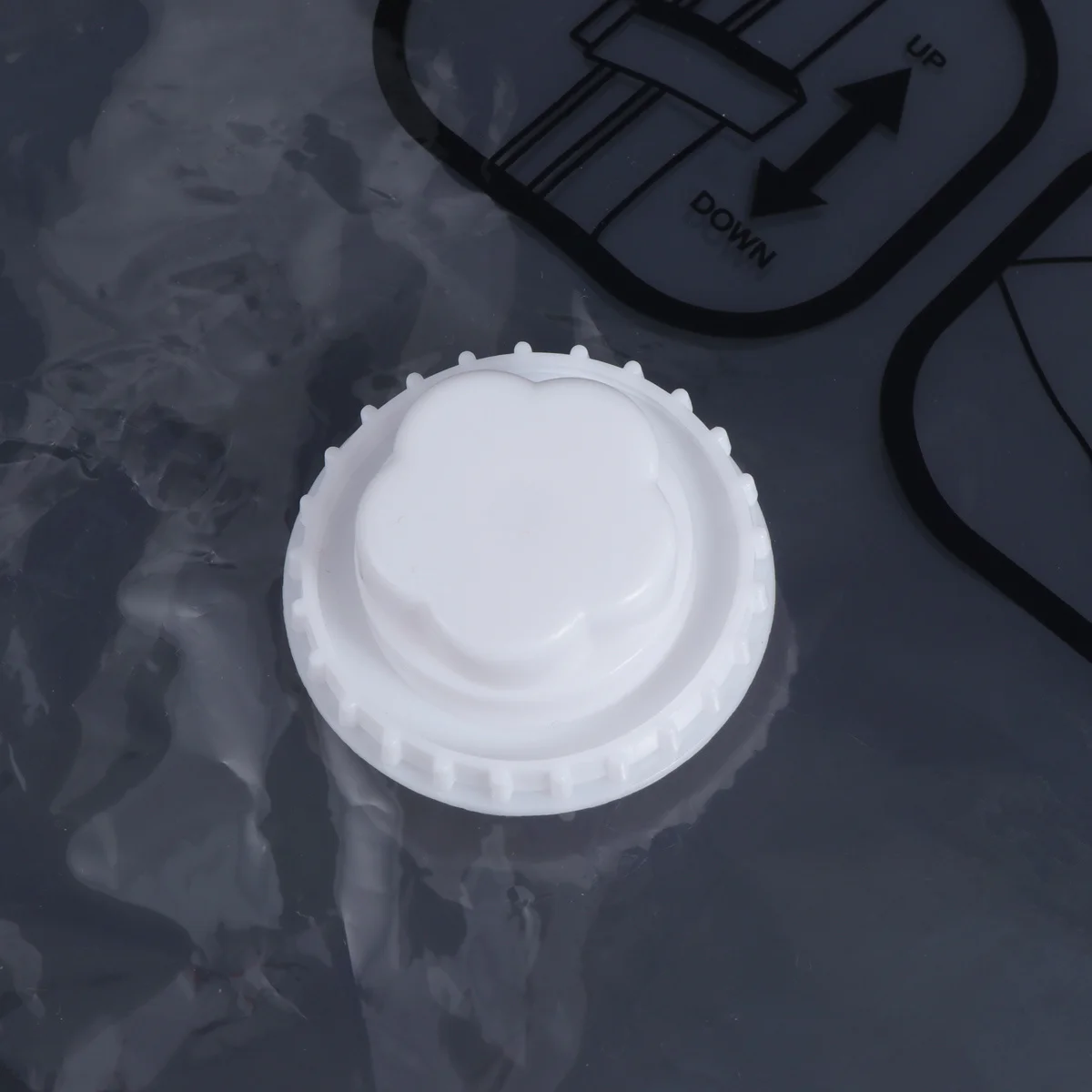 Middle Size Transparent Clothes Dust Cover Garment Suit Dress Storage Carrier Bag for Travel Suit Cover
Middle Size Transparent Clothes Dust Cover Garment Suit Dress Storage Carrier Bag for Travel Suit Cover