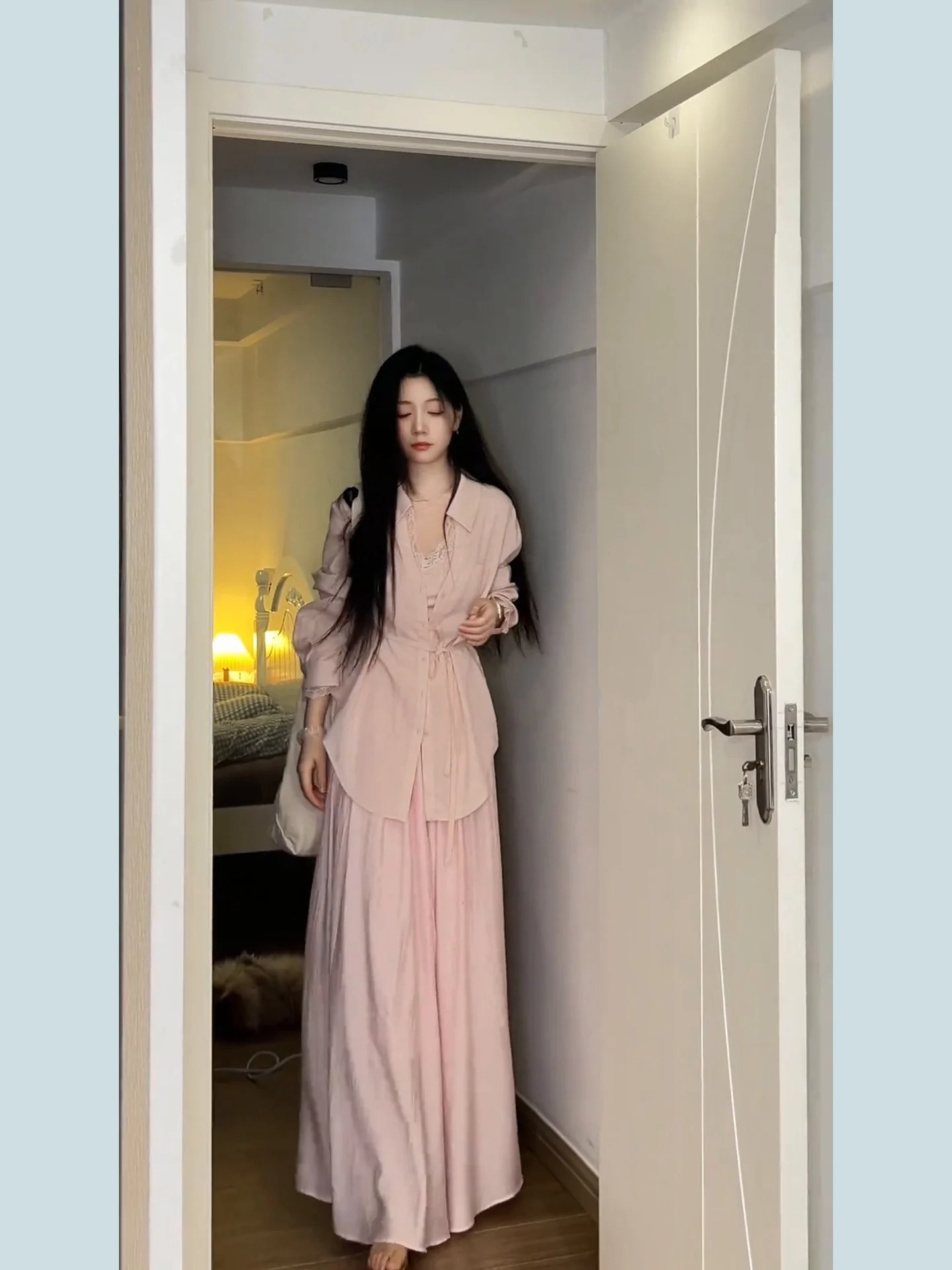 Summer Elegant Shirt And Skirt Set Women's Waist-Cinching plus Size Fashionable High-Waisted Midi Skirt Beautiful Two-Piece O...
Summer Elegant Shirt And Skirt Set Women's Waist-Cinching plus Size Fashionable High-Waisted Midi Skirt Beautiful Two-Piece O...