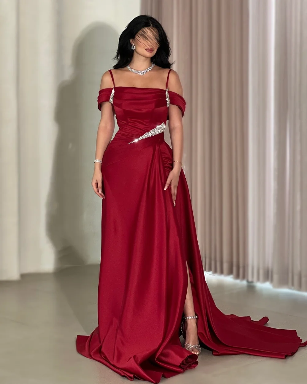 Customized Exquisite Charmeuse Rhinestone Sequined Beading Pleat Straight Off-the-shoulder Long Dresses Bespoke Occasion Dresses
Customized Exquisite Charmeuse Rhinestone Sequined Beading Pleat Straight Off-the-shoulder Long Dresses Bespoke Occasion Dresses