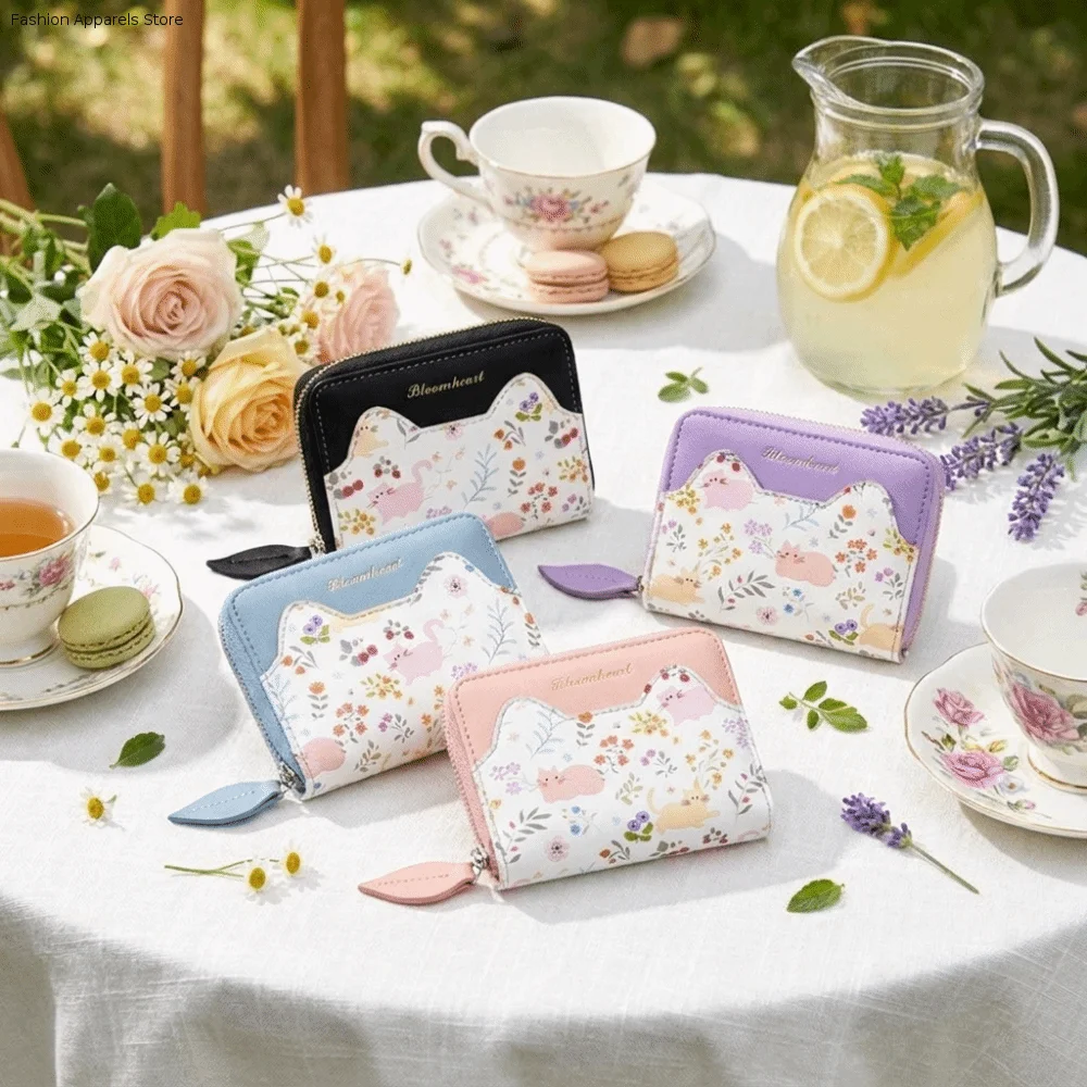 Sweet Cartoon Cat Floral Print Wallet Zipper Closure Multi Card Slots Short Wallet PU Leather Slim Coin Purse Handheld
Sweet Cartoon Cat Floral Print Wallet Zipper Closure Multi Card Slots Short Wallet PU Leather Slim Coin Purse Handheld