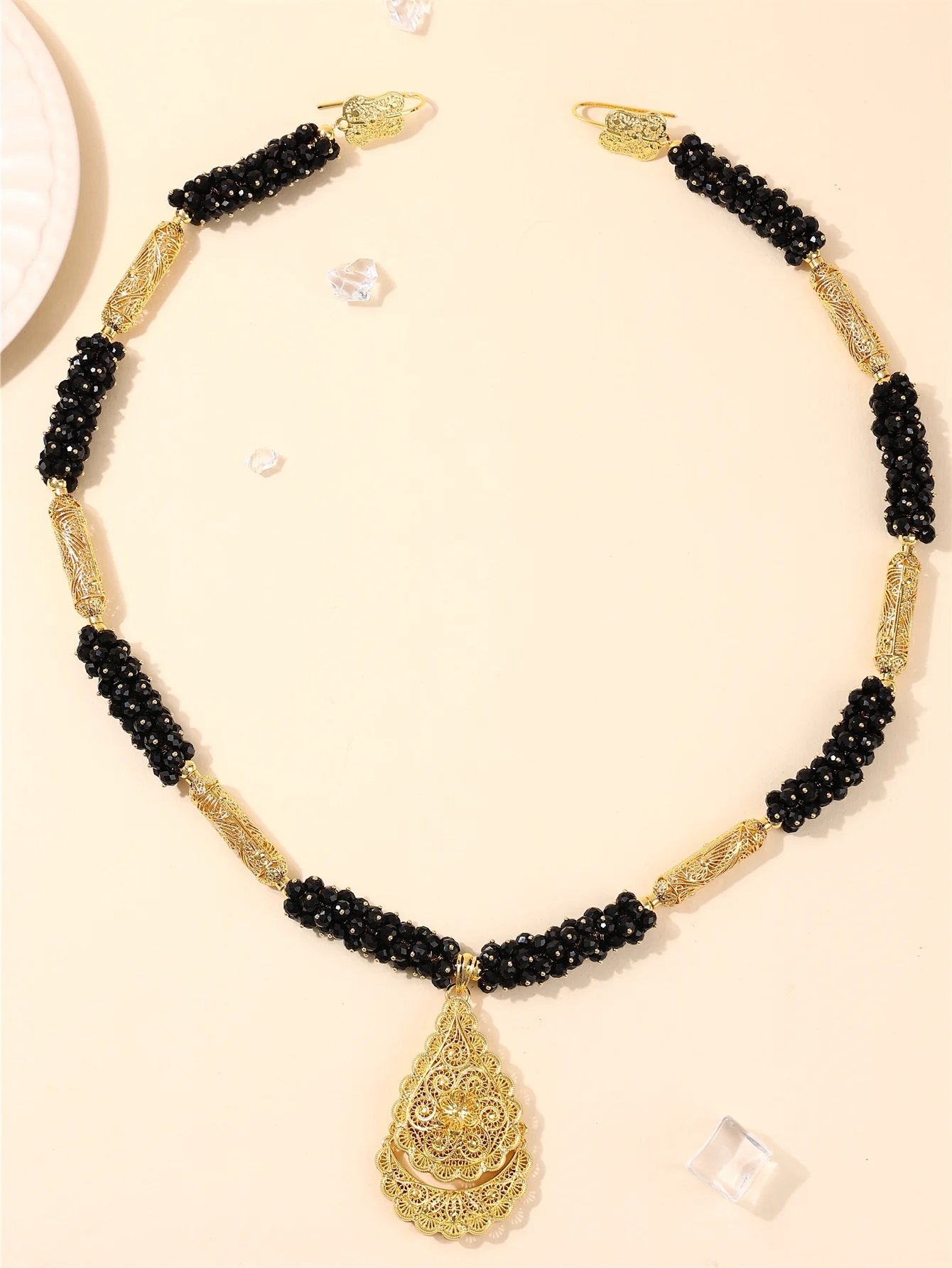 Ethnic Luxury Beads Necklace Pendant Gold Plated Algerian Wedding Jewelry Long Chain Necklaces for Women Arabia Bridal Jewelry
Ethnic Luxury Beads Necklace Pendant Gold Plated Algerian Wedding Jewelry Long Chain Necklaces for Women Arabia Bridal Jewelry