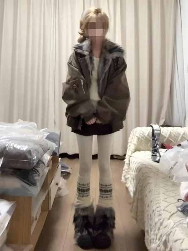 Модная женская зимняя куртка в американском стиле, утепленное хлопковое пальто с меховым воротником и перекрестным дизайном, комфортная теплая верхняя одежда
Модная женская зимняя куртка в американском стиле, утепленное хлопковое пальто с меховым воротником и перекрестным дизайном, комфортная теплая верхняя одежда