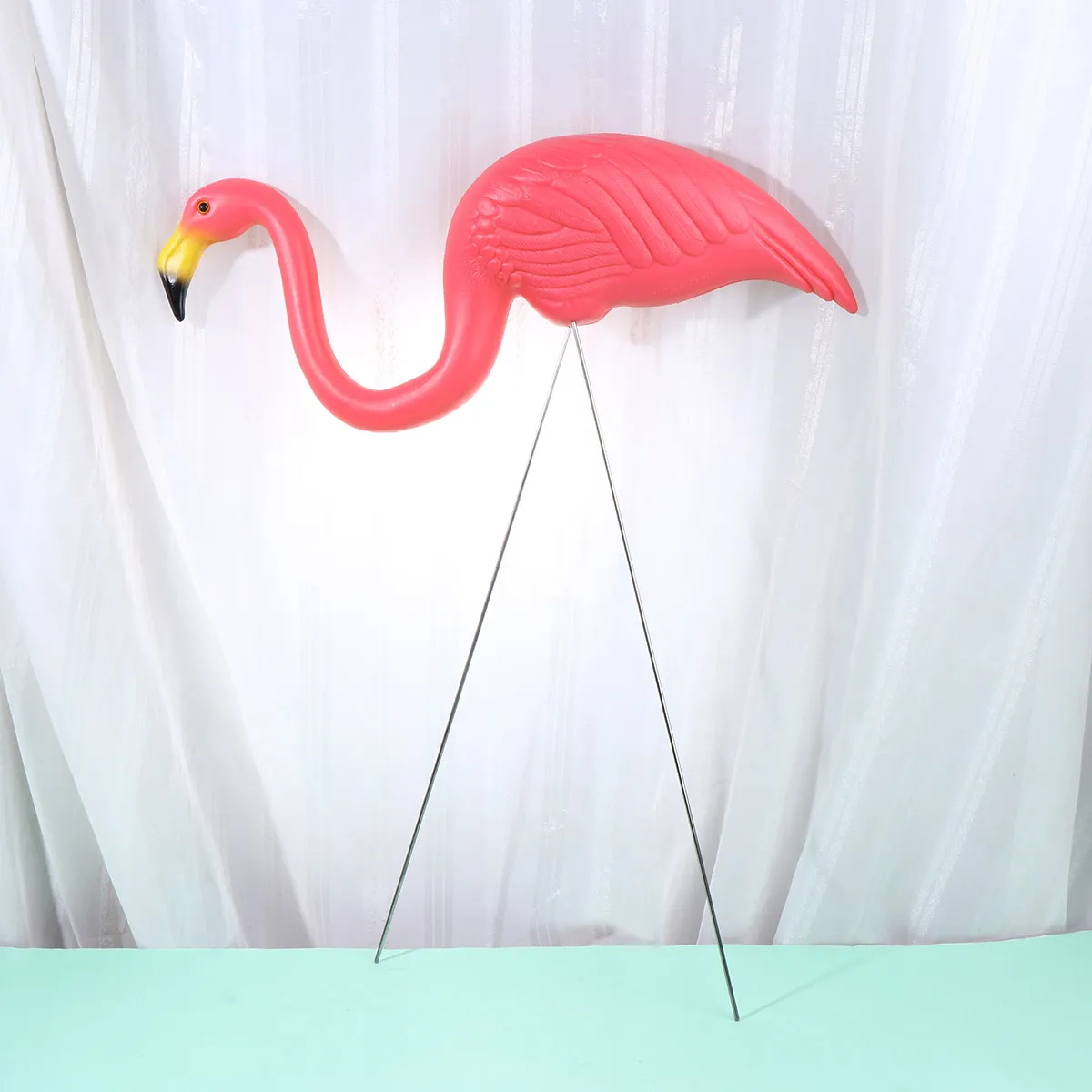 2Pcs Flamingos Garden Ornament Pe Plastic Lifelike Lawn Bird Crafts Wedding Party Supplies Outdoor Decoration Flamingos Ornament
2Pcs Flamingos Garden Ornament Pe Plastic Lifelike Lawn Bird Crafts Wedding Party Supplies Outdoor Decoration Flamingos Ornament