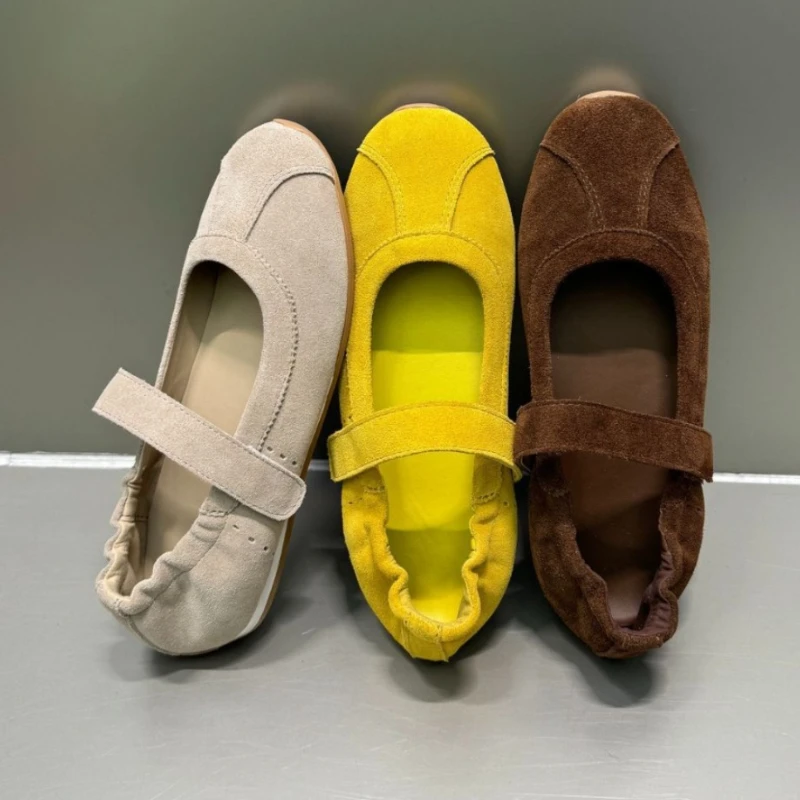 Женские замшевые летние резиновые лоферы на липучке с круглым носком на плоской подошве Y2k, удобные спортивные элегантные туфли Мэри Джейн для бега на низком каблуке
Женские замшевые летние резиновые лоферы на липучке с круглым носком на плоской подошве Y2k, удобные спортивные элегантные туфли Мэри Джейн для бега на низком каблуке