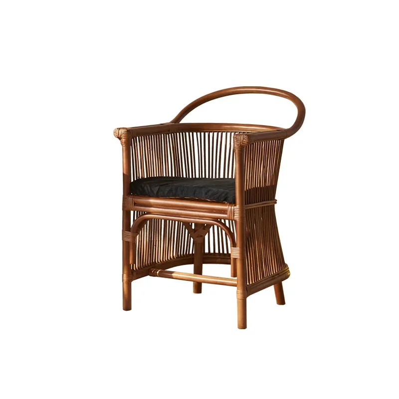Household natural rattan chair, simple backrest sofa chair, antique rattan chair
Household natural rattan chair, simple backrest sofa chair, antique rattan chair