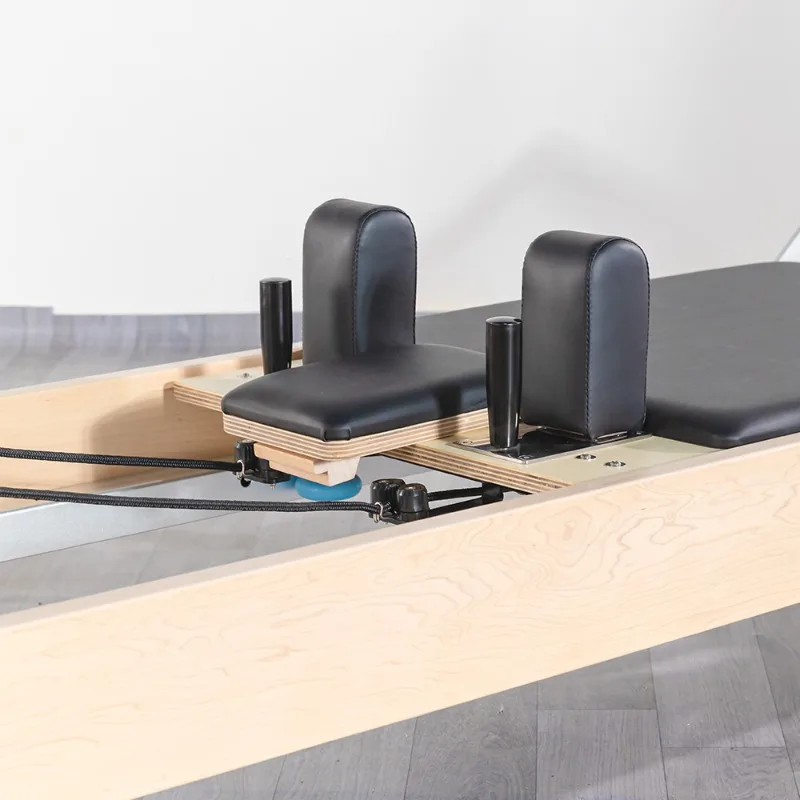 YTYIN Portable Fitness Equipment Maple Wood Pilates Reformer Machine Wooden Multi-functional Reformer Pilates For Gym Studio
YTYIN Portable Fitness Equipment Maple Wood Pilates Reformer Machine Wooden Multi-functional Reformer Pilates For Gym Studio