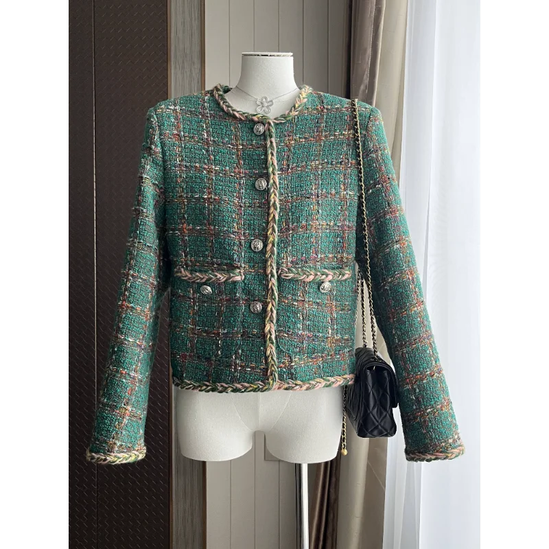 Autumn Winter 2023 New Small Fragrant Green Plaid Short Coat O Neck Long Sleeve Casual Elegant Simple Women Tweed Jacket 1770
Autumn Winter 2023 New Small Fragrant Green Plaid Short Coat O Neck Long Sleeve Casual Elegant Simple Women Tweed Jacket 1770