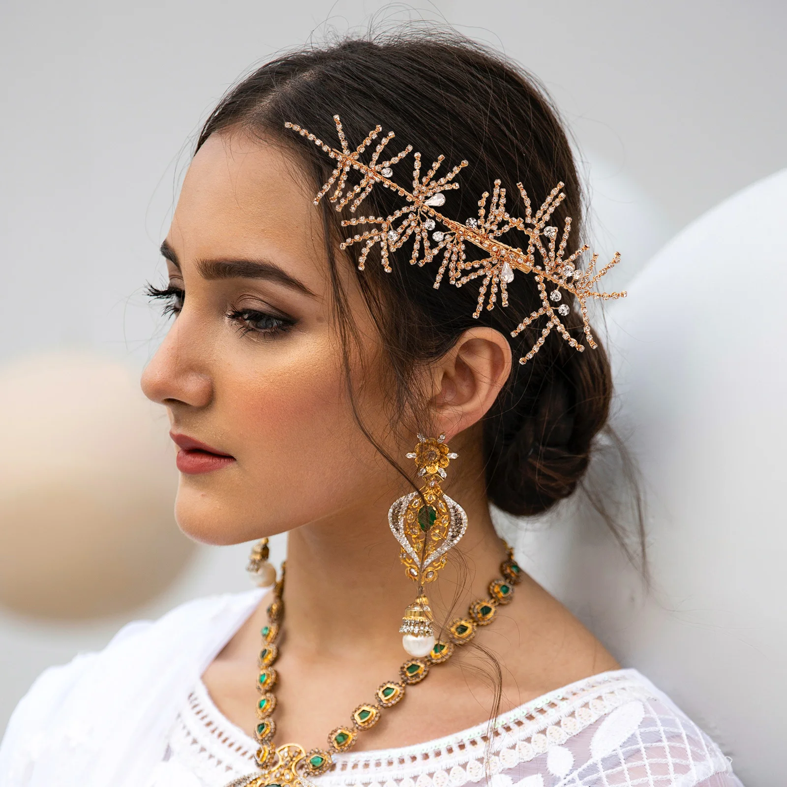 Цепочка со стразами, аксессуары для волос золотого цвета, свадебный шиньон, элегантный дизайн, прическа для подружки невесты, выпускного вечера
Цепочка со стразами, аксессуары для волос золотого цвета, свадебный шиньон, элегантный дизайн, прическа для подружки невесты, выпускного вечера