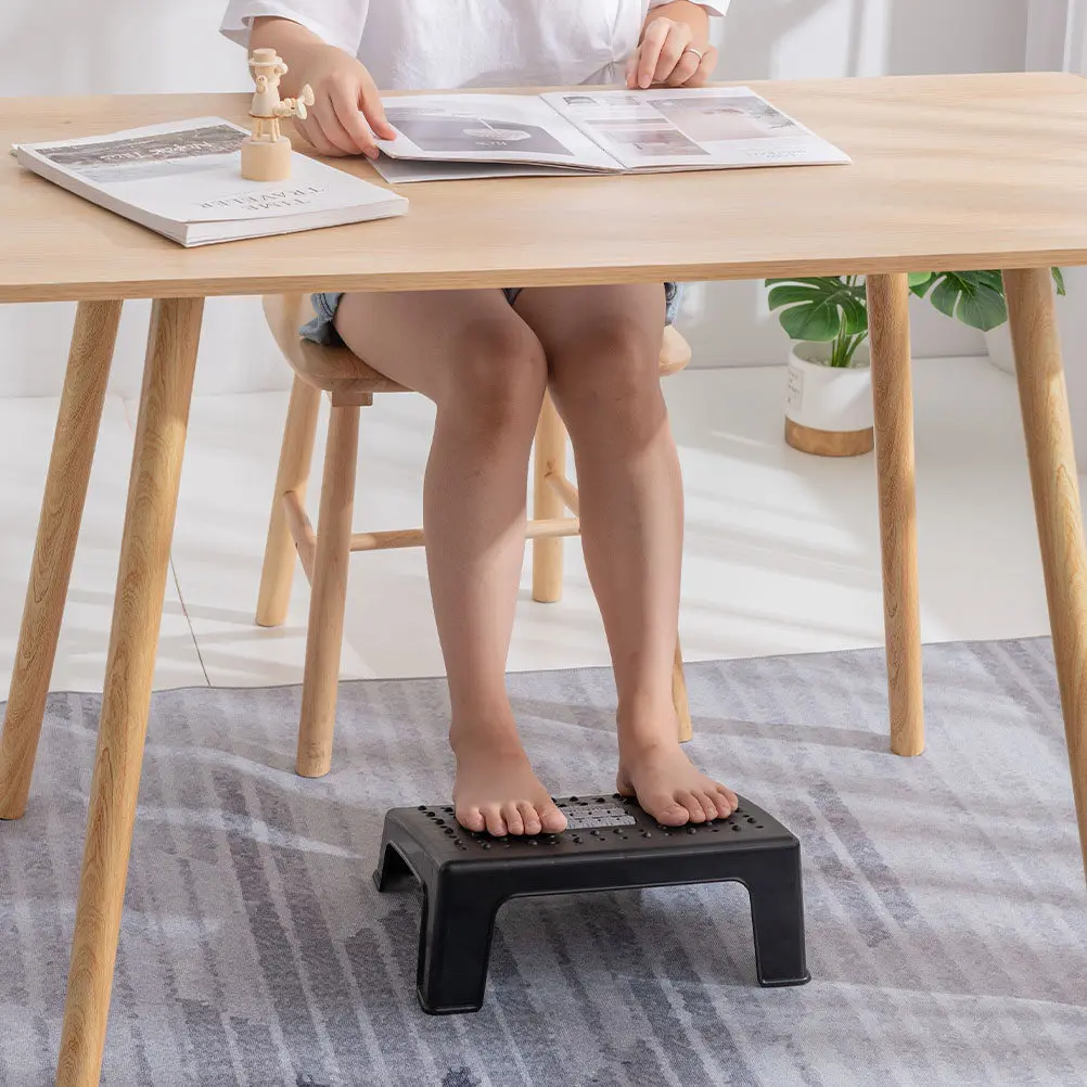 1Pcs Lightweight Portable Foot Stool Ergonomic Footrest for Office Desk Home Massage Circulation Posture Wellness Support
1Pcs Lightweight Portable Foot Stool Ergonomic Footrest for Office Desk Home Massage Circulation Posture Wellness Support