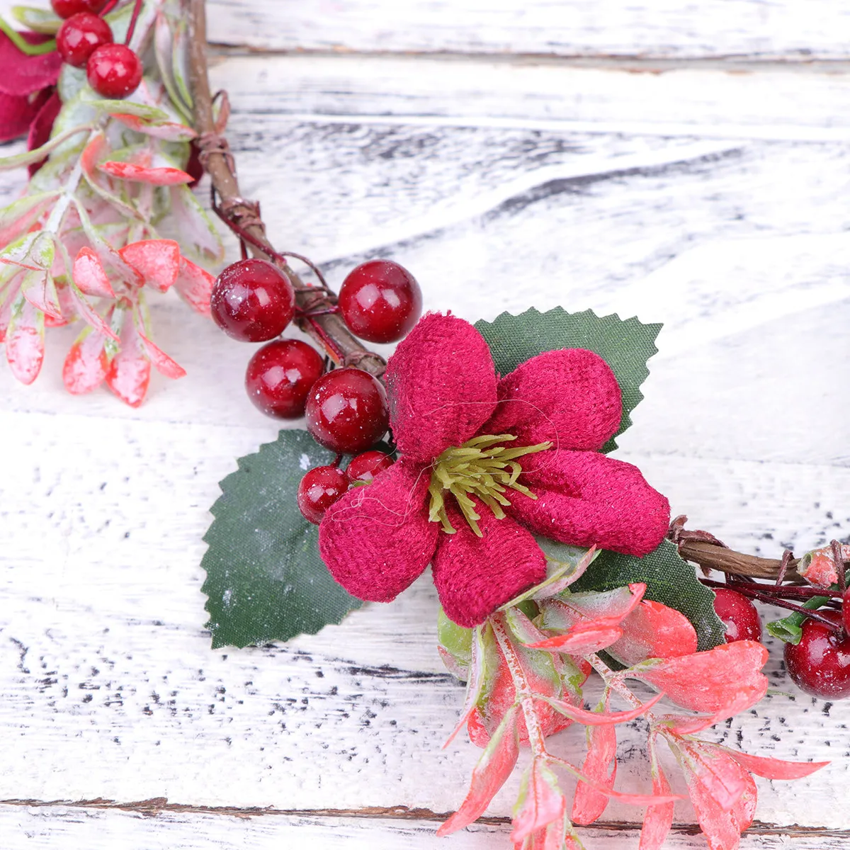 Red Leaf Fruit Christmas Wreath Floral Hair Headpiece Premium Cloth for Weddings Parties Festival Bridal Hair Wreath Hairband
Red Leaf Fruit Christmas Wreath Floral Hair Headpiece Premium Cloth for Weddings Parties Festival Bridal Hair Wreath Hairband