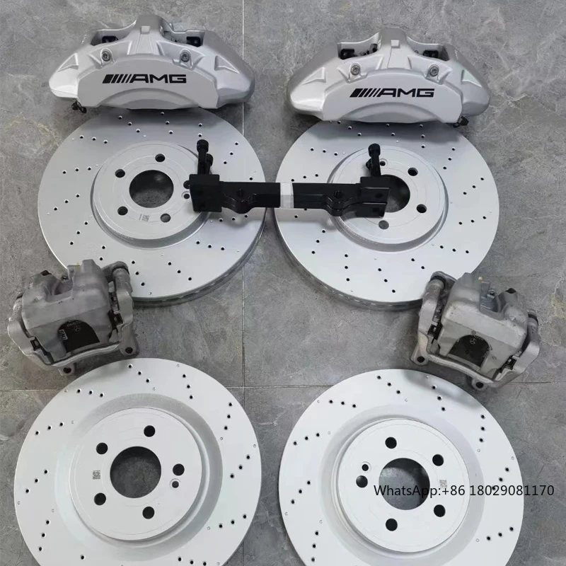 Amg brake system for mercedes benz A45 GLA45 CLA45 A35 GLB35 GLA35 W177 W247 W118 original AMG four-piston brake calipers
Amg brake system for mercedes benz A45 GLA45 CLA45 A35 GLB35 GLA35 W177 W247 W118 original AMG four-piston brake calipers