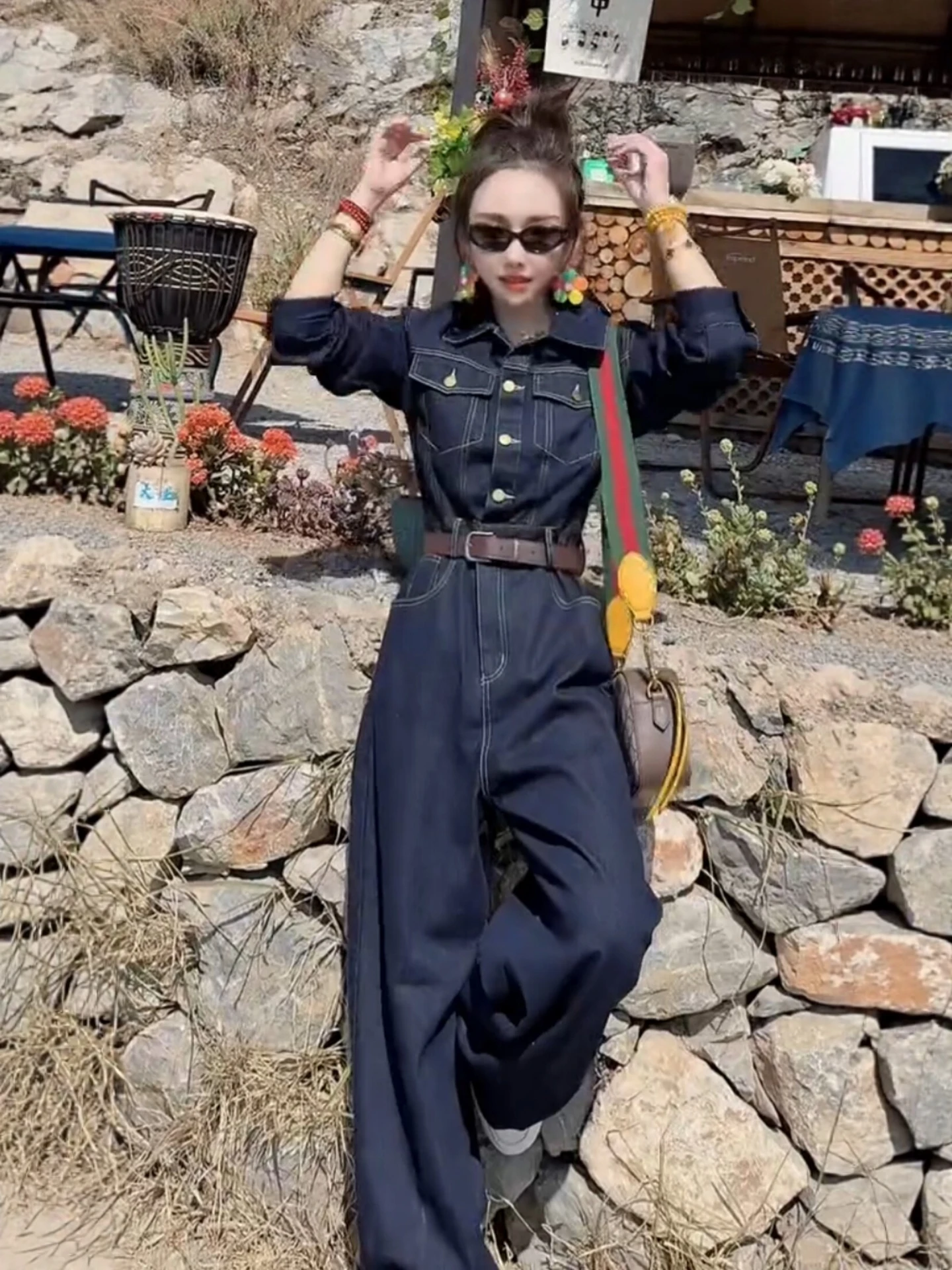 Deep Blue Denim Overalls Women's plus Size High Waist Wide Leg Pants Spring Workwear Style Fashion Set Casual Comfortable
Deep Blue Denim Overalls Women's plus Size High Waist Wide Leg Pants Spring Workwear Style Fashion Set Casual Comfortable