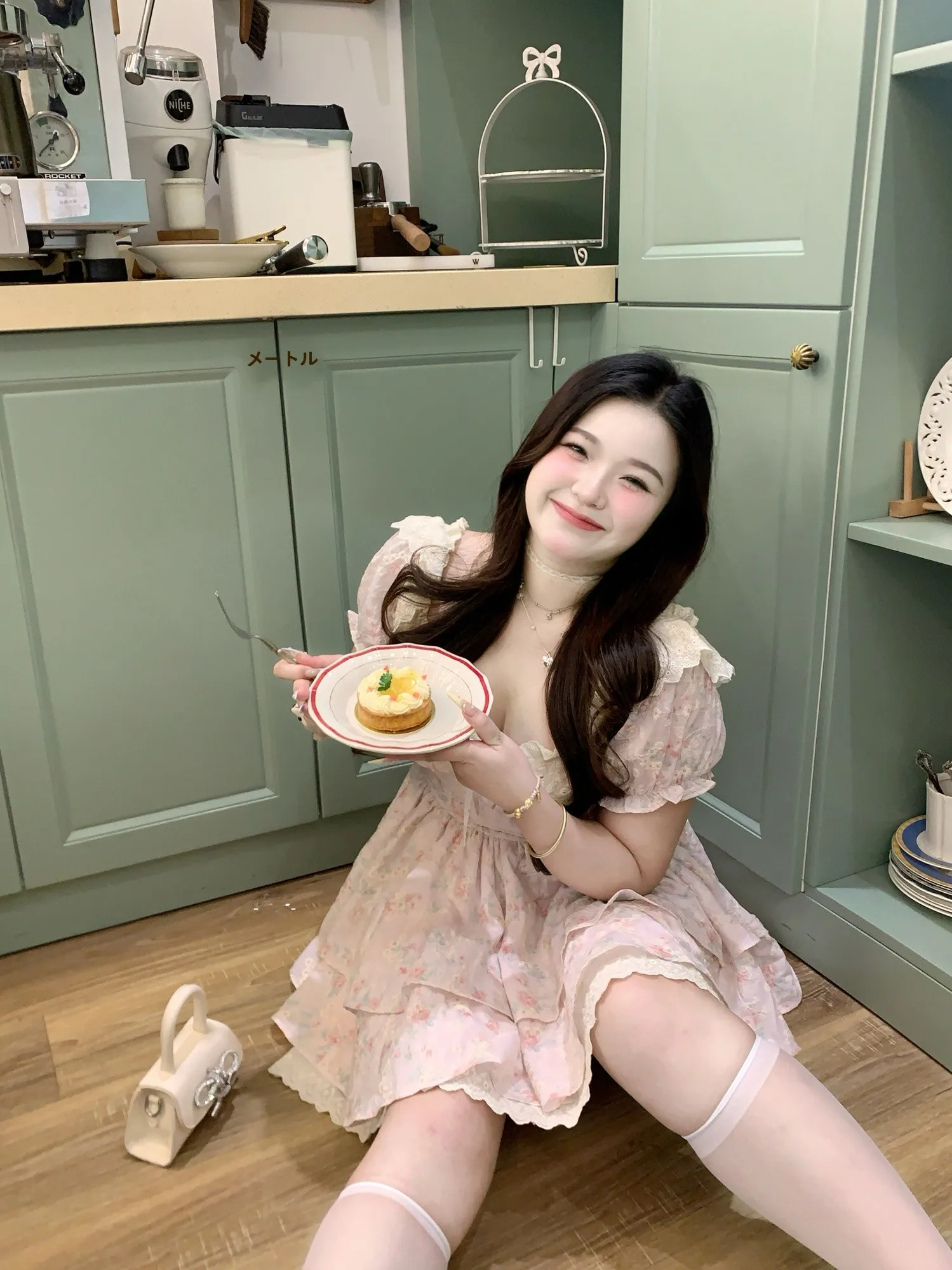 Sweet Summer Floral Print Puffy Sleeve Slimming Effect Dress Fruity Tang Scented Bubble Tea Early Morning for plus Size Women
Sweet Summer Floral Print Puffy Sleeve Slimming Effect Dress Fruity Tang Scented Bubble Tea Early Morning for plus Size Women