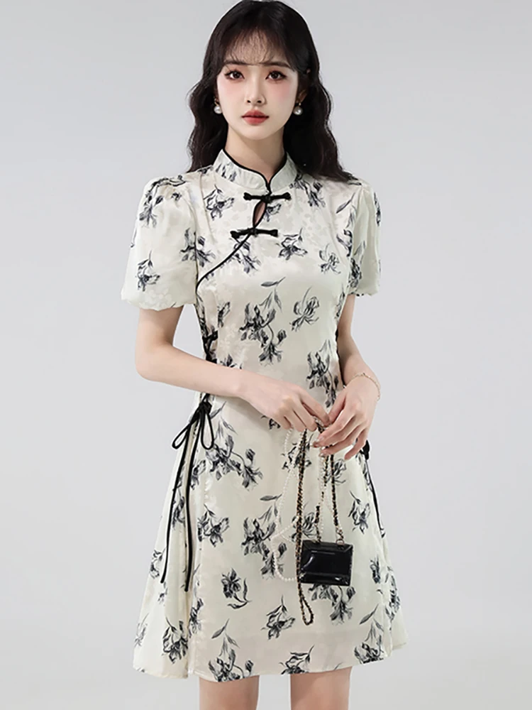 2025 Floral Short Sleeve Stand Collar Casual Mini Dres Summer Elegant Bow Bandage Dress Women Korean Vintage Luxury Party Dress
2025 Floral Short Sleeve Stand Collar Casual Mini Dres Summer Elegant Bow Bandage Dress Women Korean Vintage Luxury Party Dress
