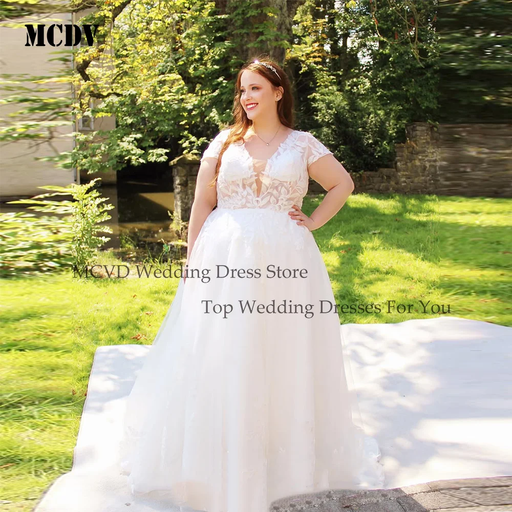 MCDV Boho Lace V-Neck Wedding Dresses Short Sleeve Applique Lace A-Line Civil Bride Gowns Plus Size vestido de novia Customized
MCDV Boho Lace V-Neck Wedding Dresses Short Sleeve Applique Lace A-Line Civil Bride Gowns Plus Size vestido de novia Customized