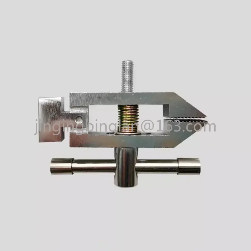 Push-pull force meter test bench fixture 0-18MM tension test bench chuck maximum load 1000N HJJ-016
Push-pull force meter test bench fixture 0-18MM tension test bench chuck maximum load 1000N HJJ-016